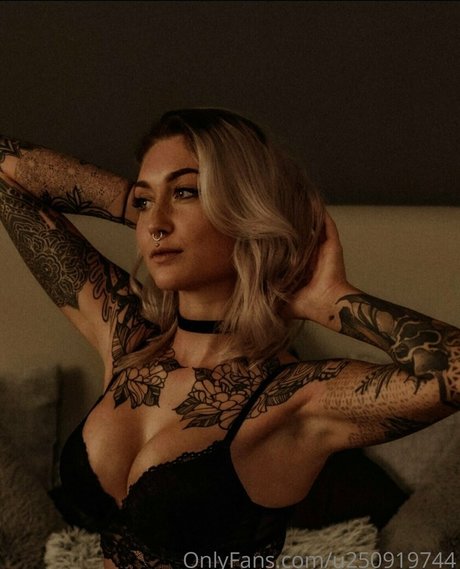 mature solo onlyfans hd photos