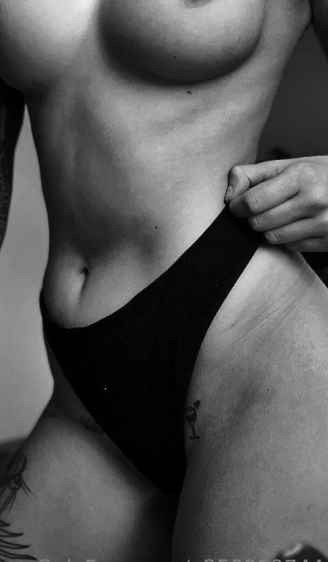 sarahmeeeow perfect actress pictures