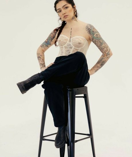 Anaiis Ctrlfreaq sexy model pics