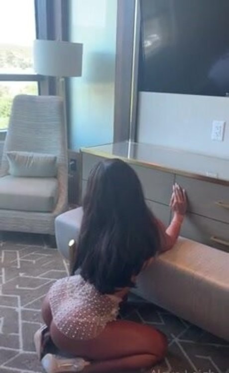 Alexa Leigh nice pornstar pics