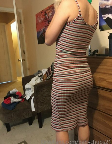 busty onlyfans beautiful nude photo