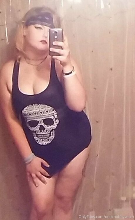 onechubbywitch high quality star photos