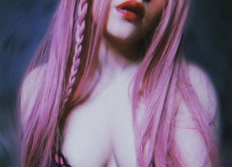 Eva Moon model hot photo