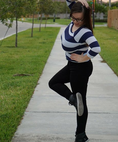 asian hairy onlyfans hot sexy photo