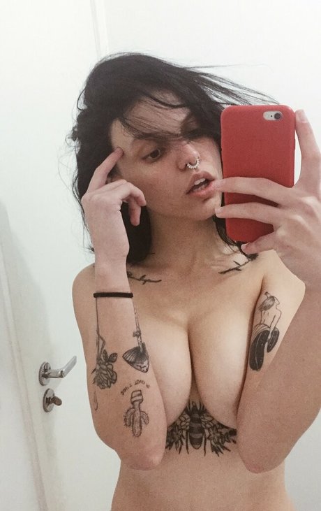 Leticia Marques beautiful star picture