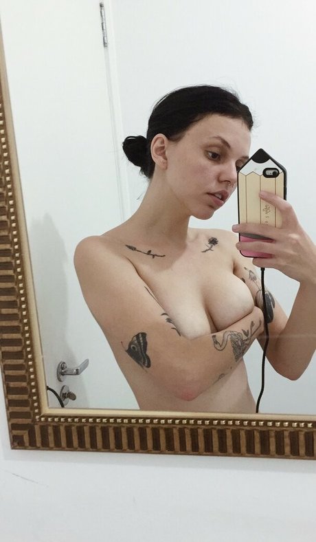 Leticia Marques star sex photo