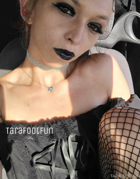 Tarafootfun pornographic star photos