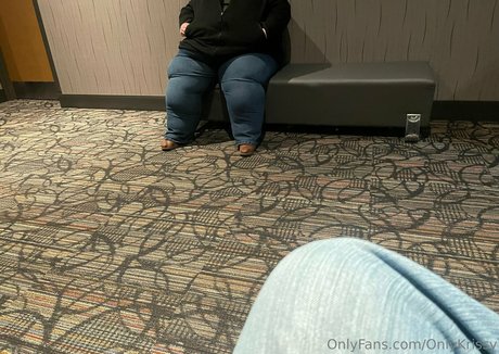 onlykrissy xxx pornstar photos