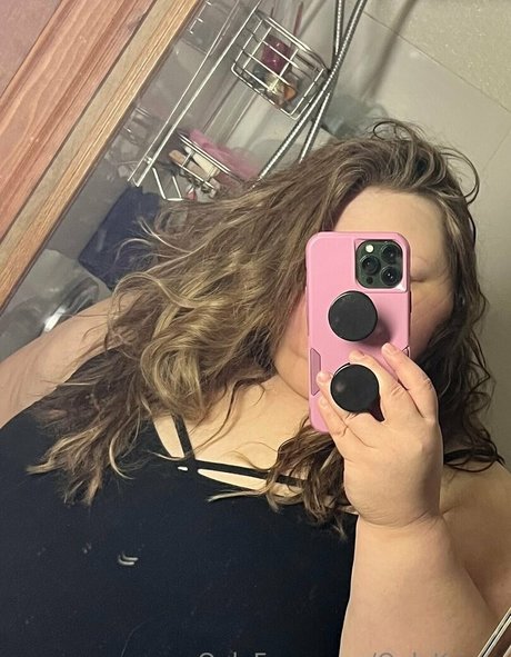 onlykrissy pornographic star pic