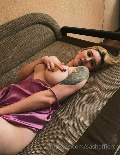 sashaffierce beautiful actress pictures