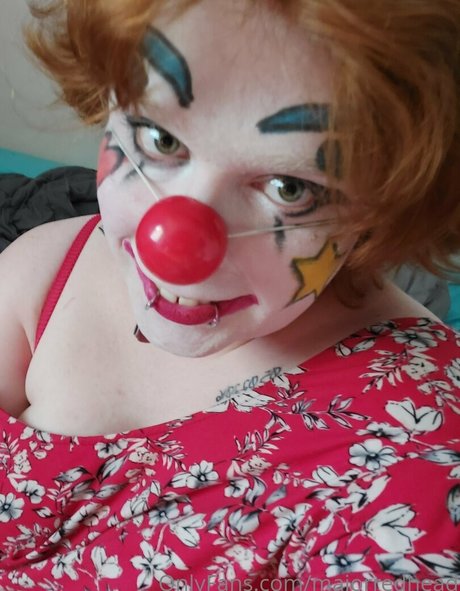 majorredhead model nudes img