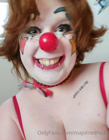 majorredhead model nudes pics