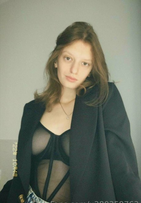 darynaox top model images