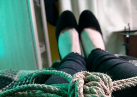 moudenfeet hot model img