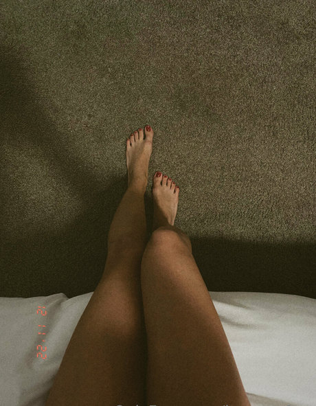 Itsnatysfeet porn actress archive