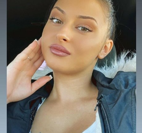 daniela sex porn actress pictures