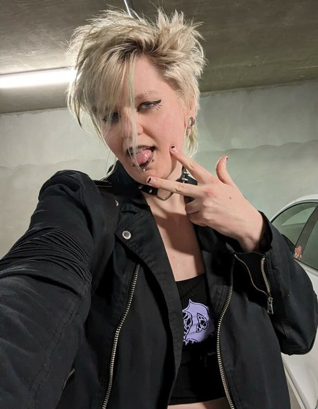 Demongirlcock star perfect gallery