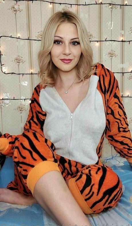 blonde small tits onlyfans beautiful porn pics