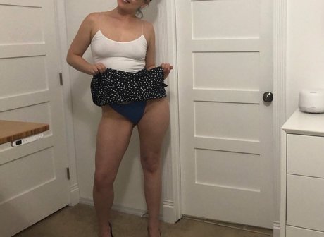 mrsyogi exclusive model image