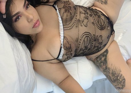 nohessyfree nice model image