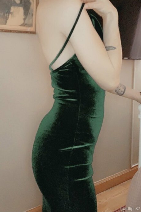 toadlips87 model porn image