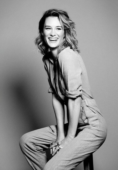 Mackenzie Davis beautiful star img