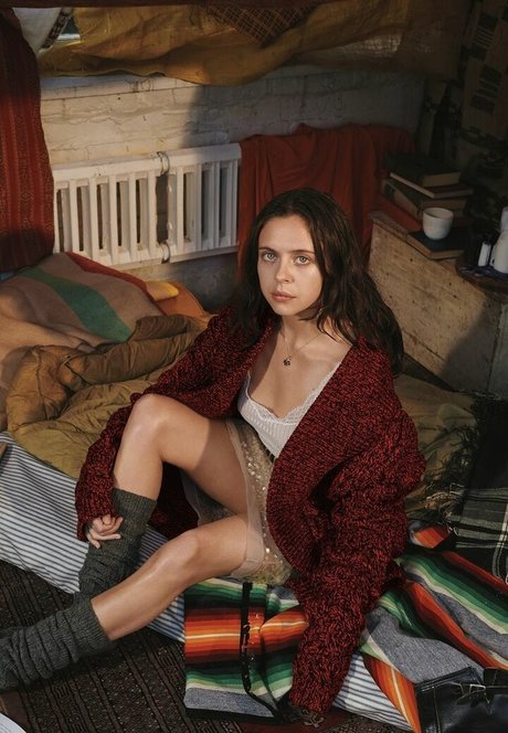 Bel Powley top actress photo
