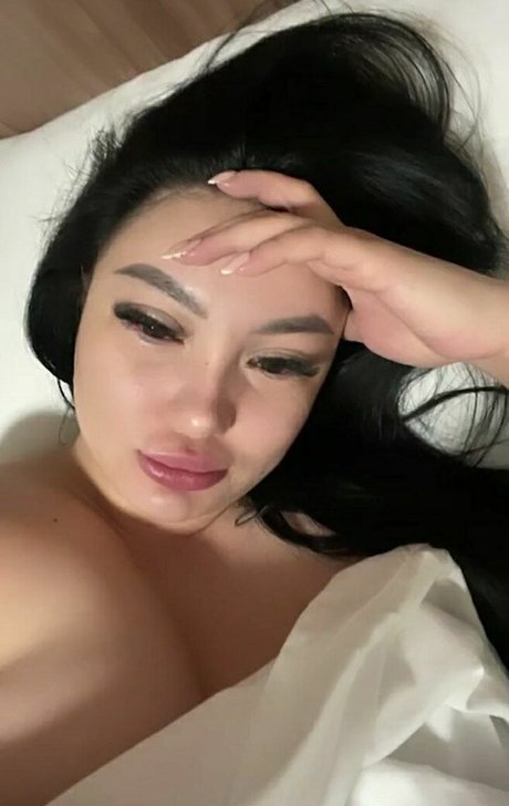 petite bbc onlyfans erotic picture