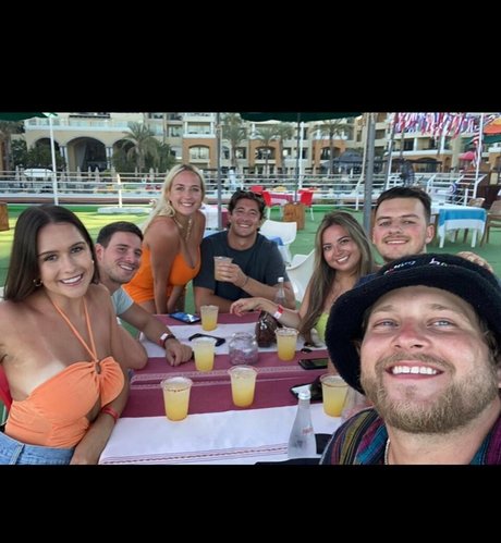 brown onlyfans hot nude photos