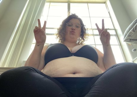 fatalefayefree porn model pic