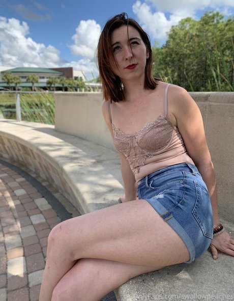 blonde babe onlyfans sexy naked pic