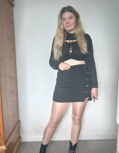 rhi rhi xo top star gallery