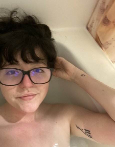 old lotion sexy actress photo