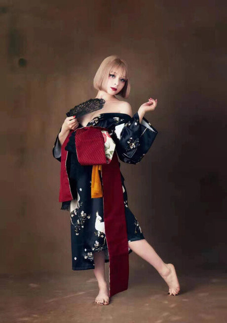 Mizuhashi Mai model beautiful galleries