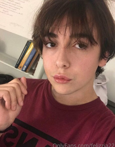 felizzia22 star image