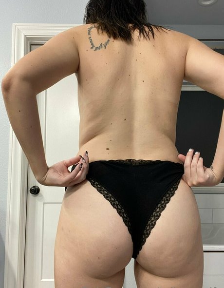 tallsexywife model nudes picture