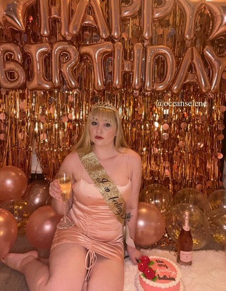 ebony feet onlyfans nude pic