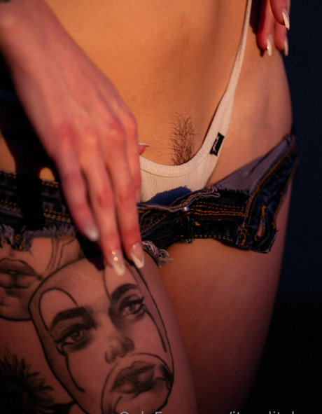 its glitchxx perfect actress pics