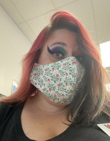 fatgrrrlfiona erotic pornstar photos