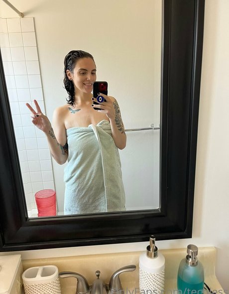 techjess hot star archive