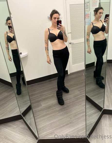 techjess model nude pictures