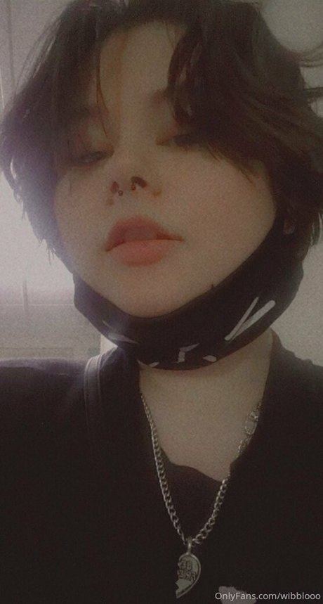 wibblooo model exclusive img