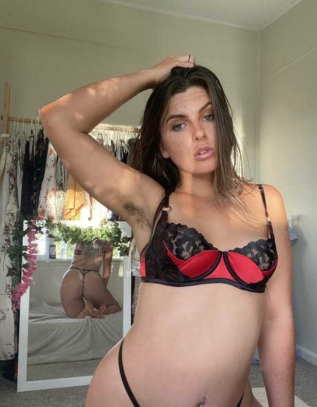 clitriinee2 pornstar nice pictures