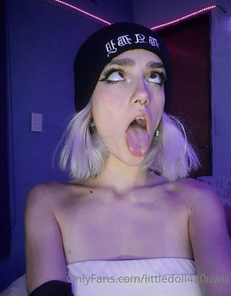 littledoll420uwu star hot pics