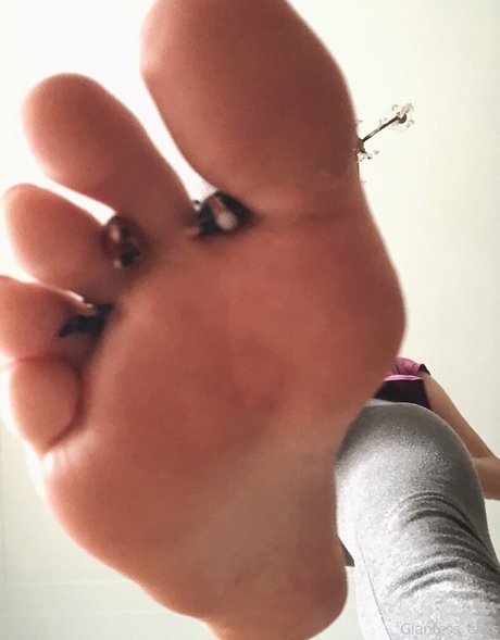 fitness pussy onlyfans pretty pic