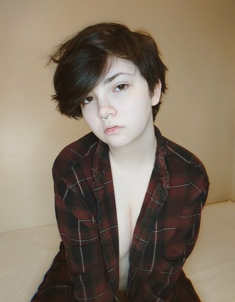 luciuskitten art pornstar picture