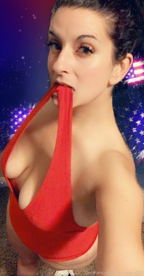 short hair teen onlyfans naked image