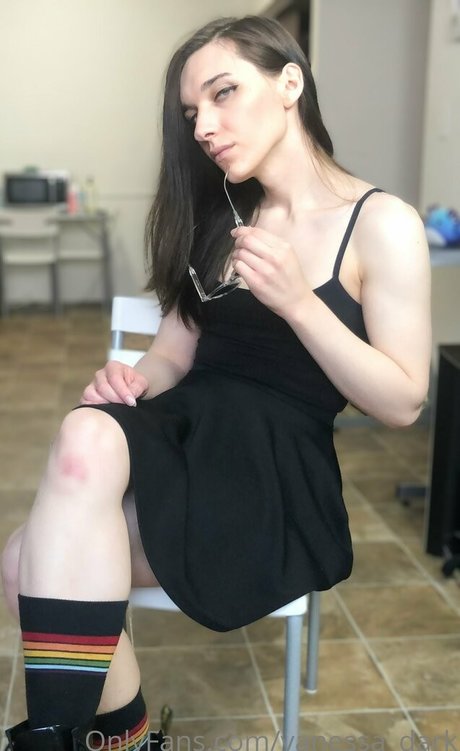 vanessa dark sexy model gallery