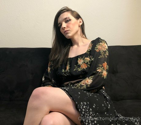 vanessa dark pornstar art pictures