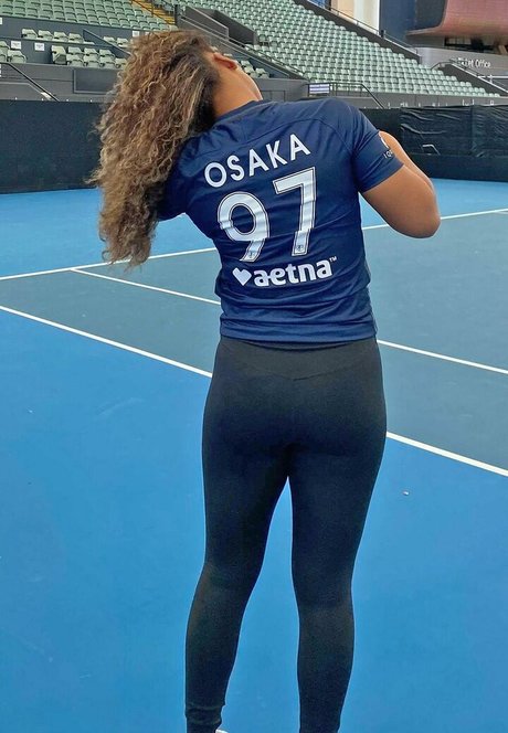 Naomi Osaka best star image